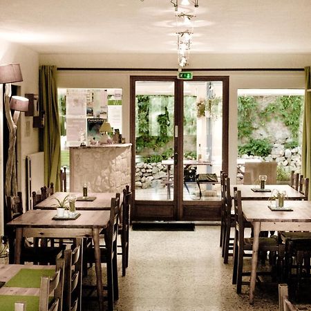Gite De La Baume , Aux Delices Du Verdon 卡斯特拉讷 外观 照片